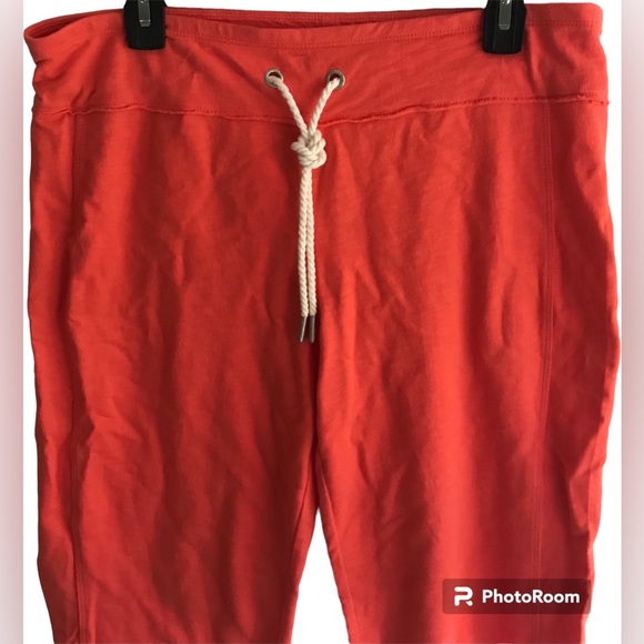 CALVIN KLEIN COTTON CAPRI JOGGERS - Picture 2 of 6